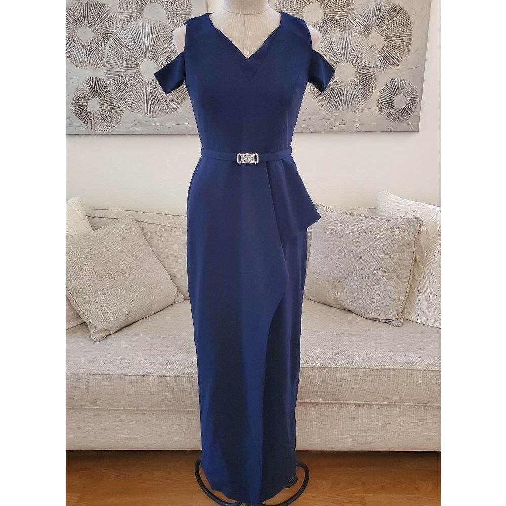 Vince Camuto Rhinestone Belted Cold-Shoulder Ruffle-Waist Sheath Gown size 6